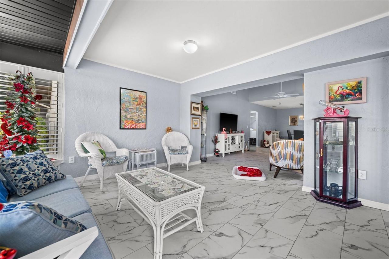 3709 Miguel Way, Unit 8602, Sarasota, FL 34232 Photo