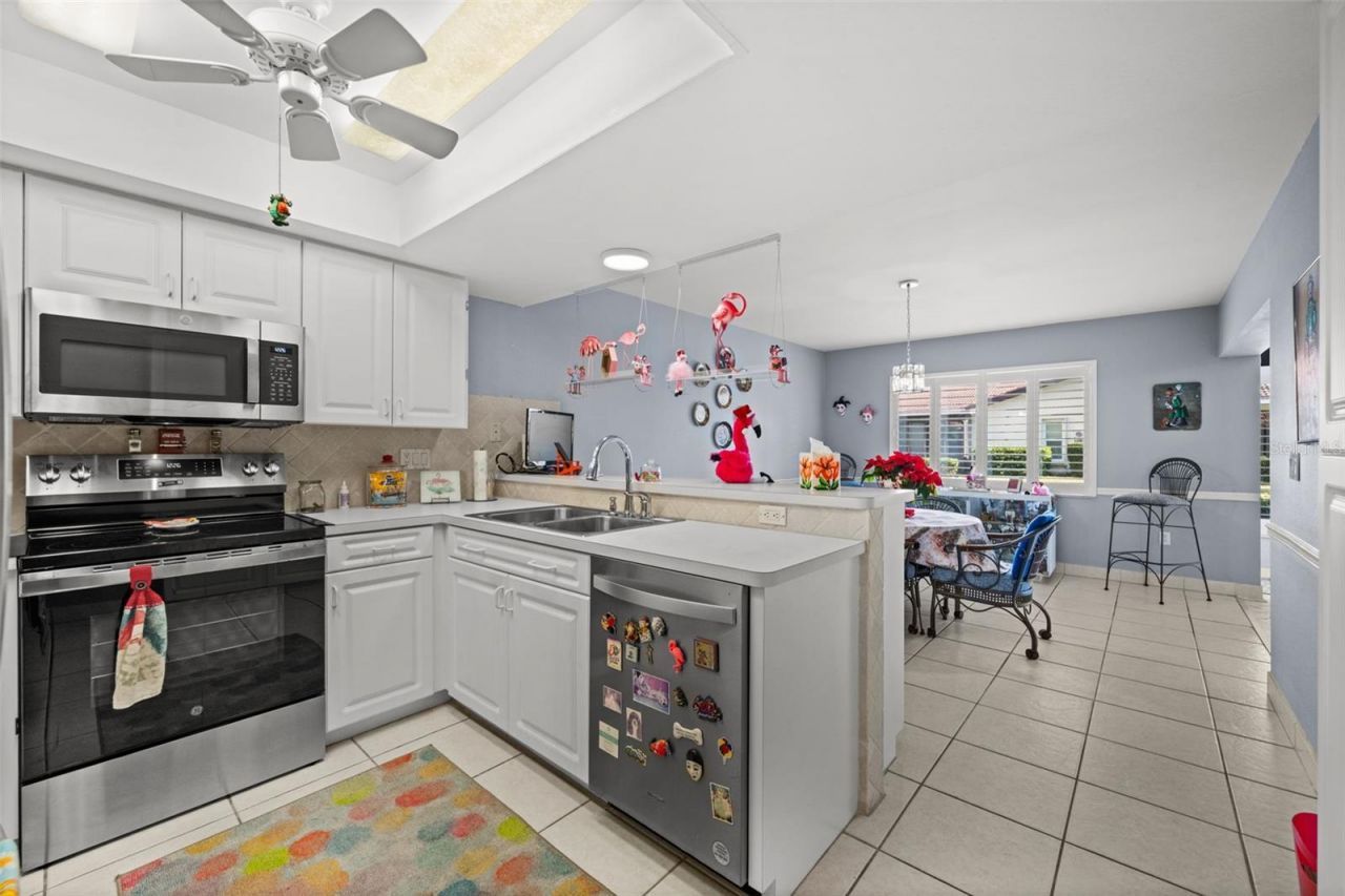 3709 Miguel Way, Unit 8602, Sarasota, FL 34232 Photo