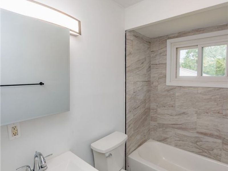 12608 Sprecher Avenue, Cleveland, OH 44135 Photo 12