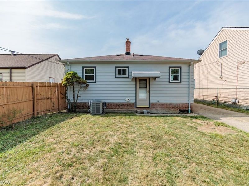 12608 Sprecher Avenue, Cleveland, OH 44135 Photo 8