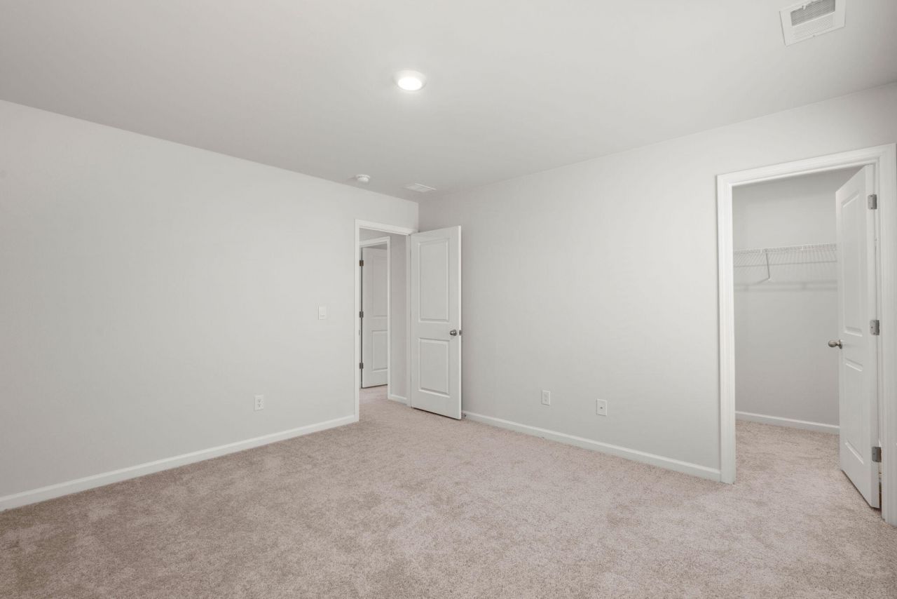 105 Loon Drive Photo 13