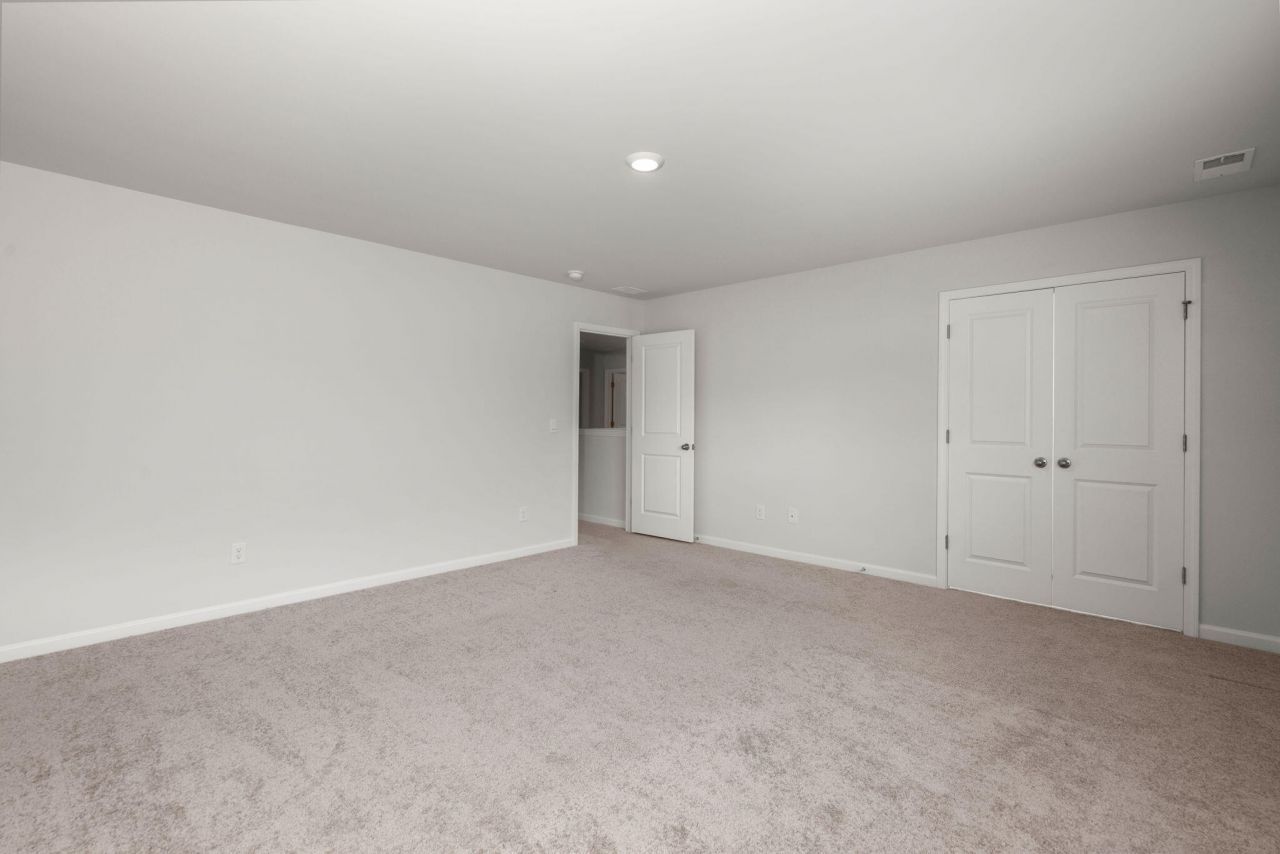 105 Loon Drive Photo 16