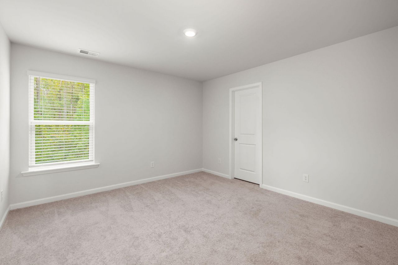 105 Loon Drive Photo 37