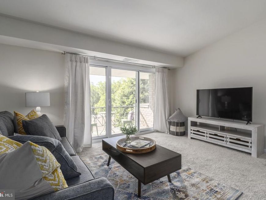 284 Iven Avenue, Unit 2B-272-2A, Radnor, PA 19087 Main Photo