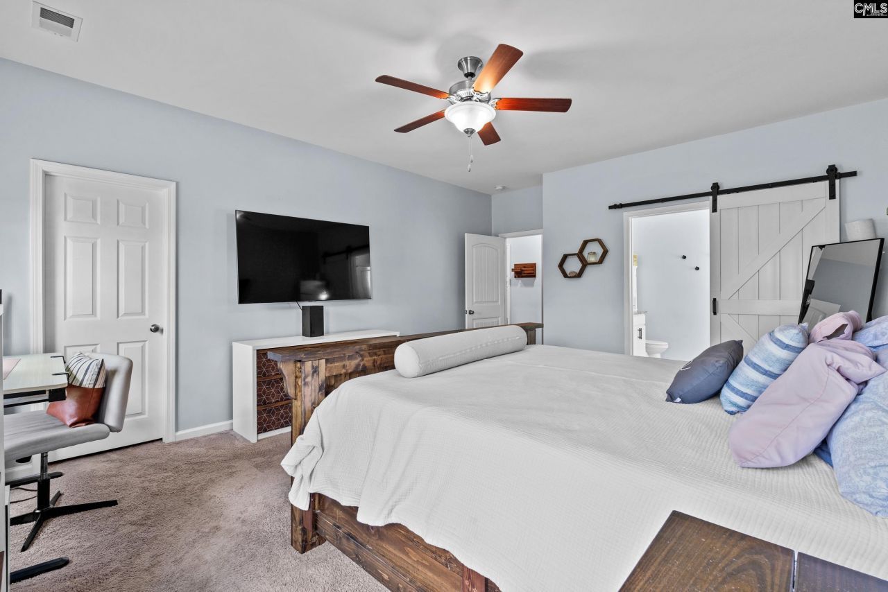 623 Winterfield Drive  Photo 13