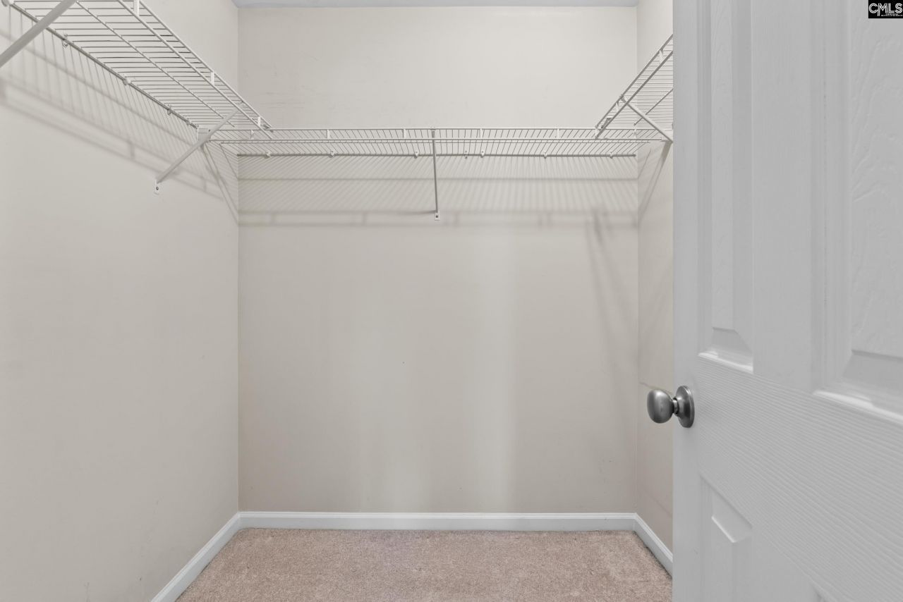 121 Tennis View Court  Photo 22