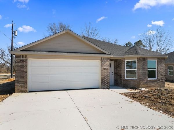 5010 S Mockingbird, Atoka, OK 74525