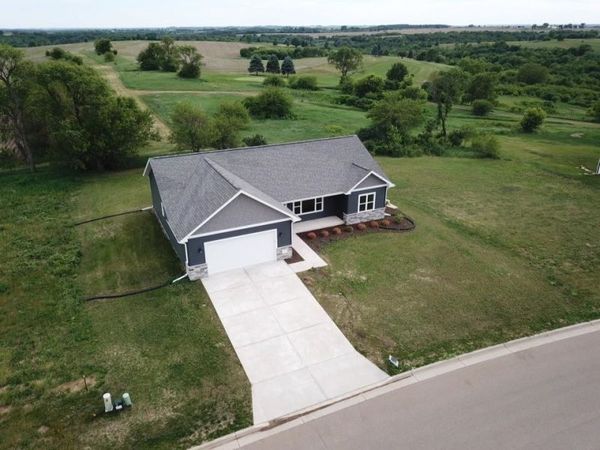 103 Graelyn Circle, Barneveld, WI 53507