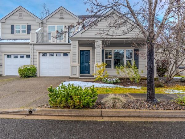 215 Jackson Creek Drive, Jacksonville, OR 97530