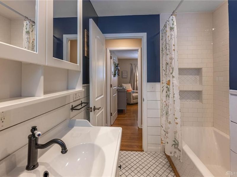 1860 Bledsoe Drive, Bellbrook, OH 45305 Photo 27