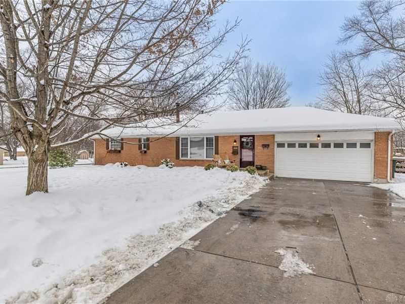 1860 Bledsoe Drive, Bellbrook, OH 45305 Photo 49