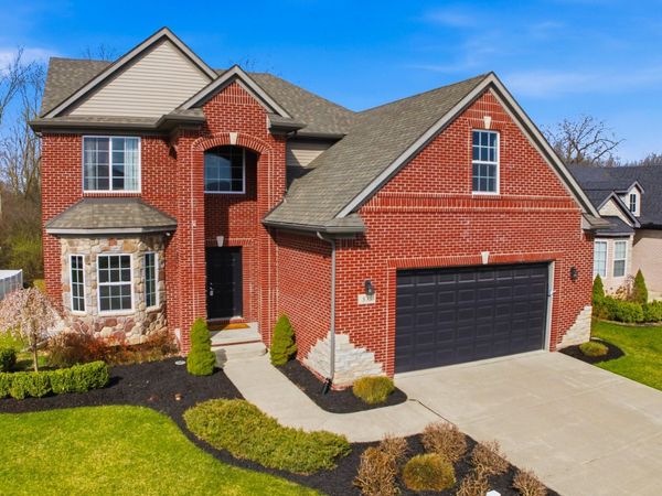 535 Falcon Drive, Dundee, MI 48131