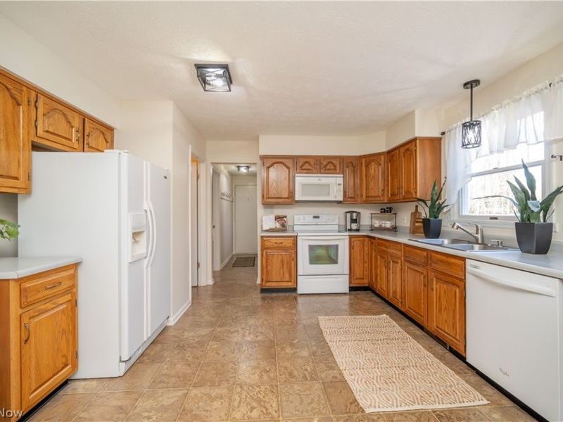 449 Westchester Drive SE, Warren, OH 44484 Photo 15