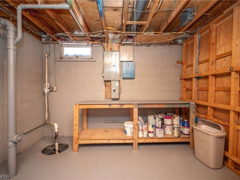 449 Westchester Drive SE, Warren, OH 44484 Photo 42