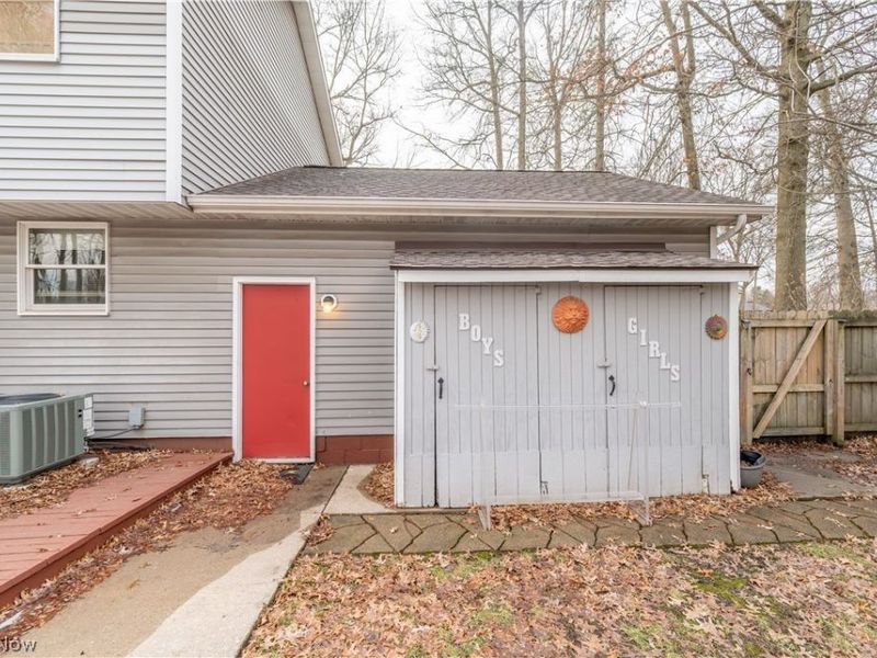 449 Westchester Drive SE, Warren, OH 44484 Photo 47