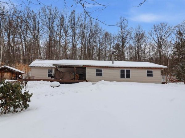 389 Buck Hill Road East, Hinesburg, VT 05461
