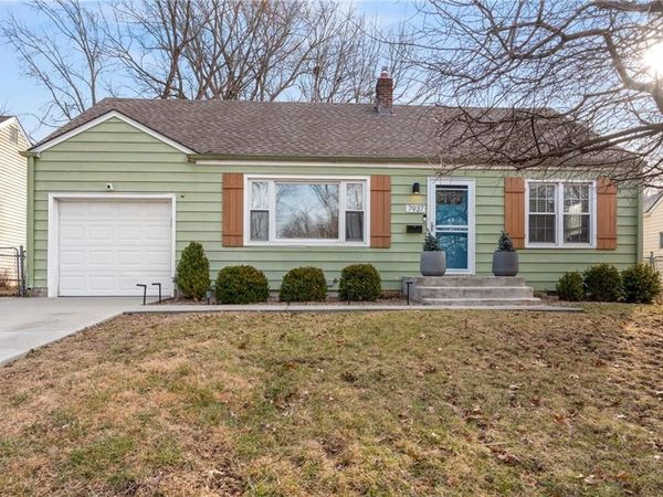 7937 Jefferson Street, Kansas City, MO 64114