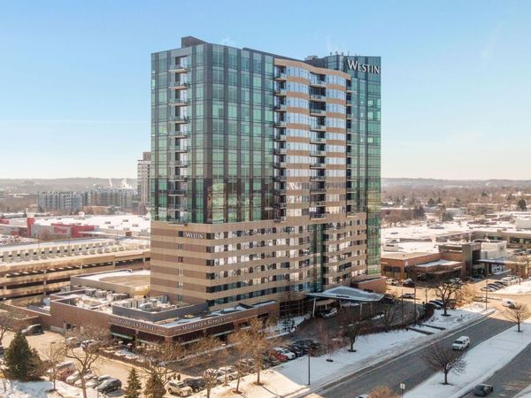 3209 Galleria, Unit 1407, Edina, MN 55435