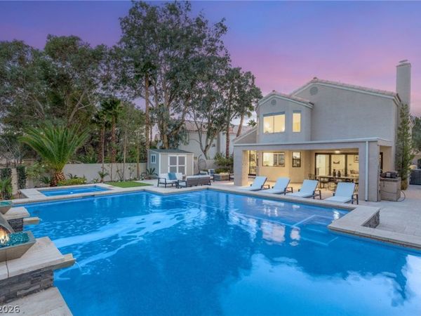 1916 Madagascar Lane, Las Vegas, NV 89117