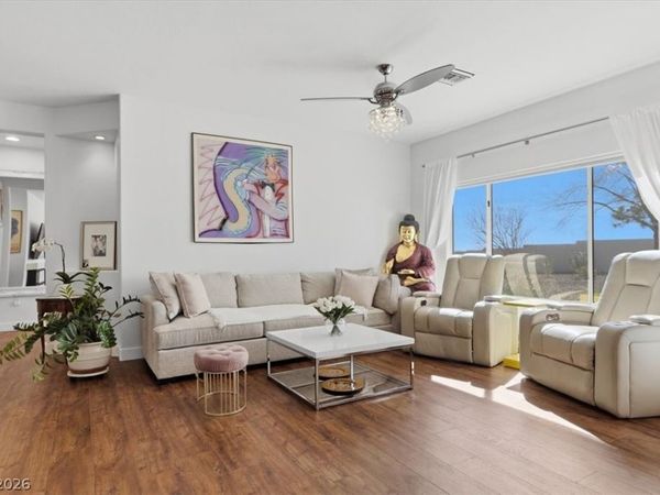 11013 Mission Lakes Avenue, Las Vegas, NV 89134