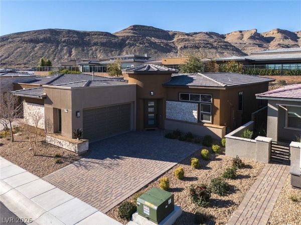 6791 Regency Valley Street, Las Vegas, NV 89148