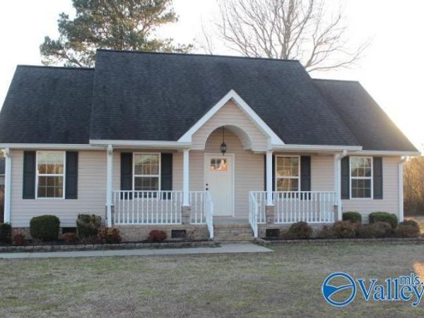 114 Keef Avenue, Rainsville, AL 35986