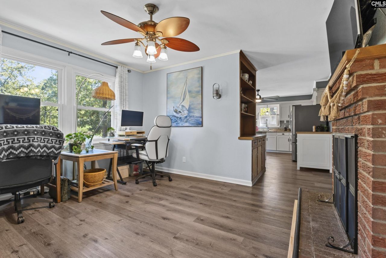 1500 Redwood Drive  Photo 12