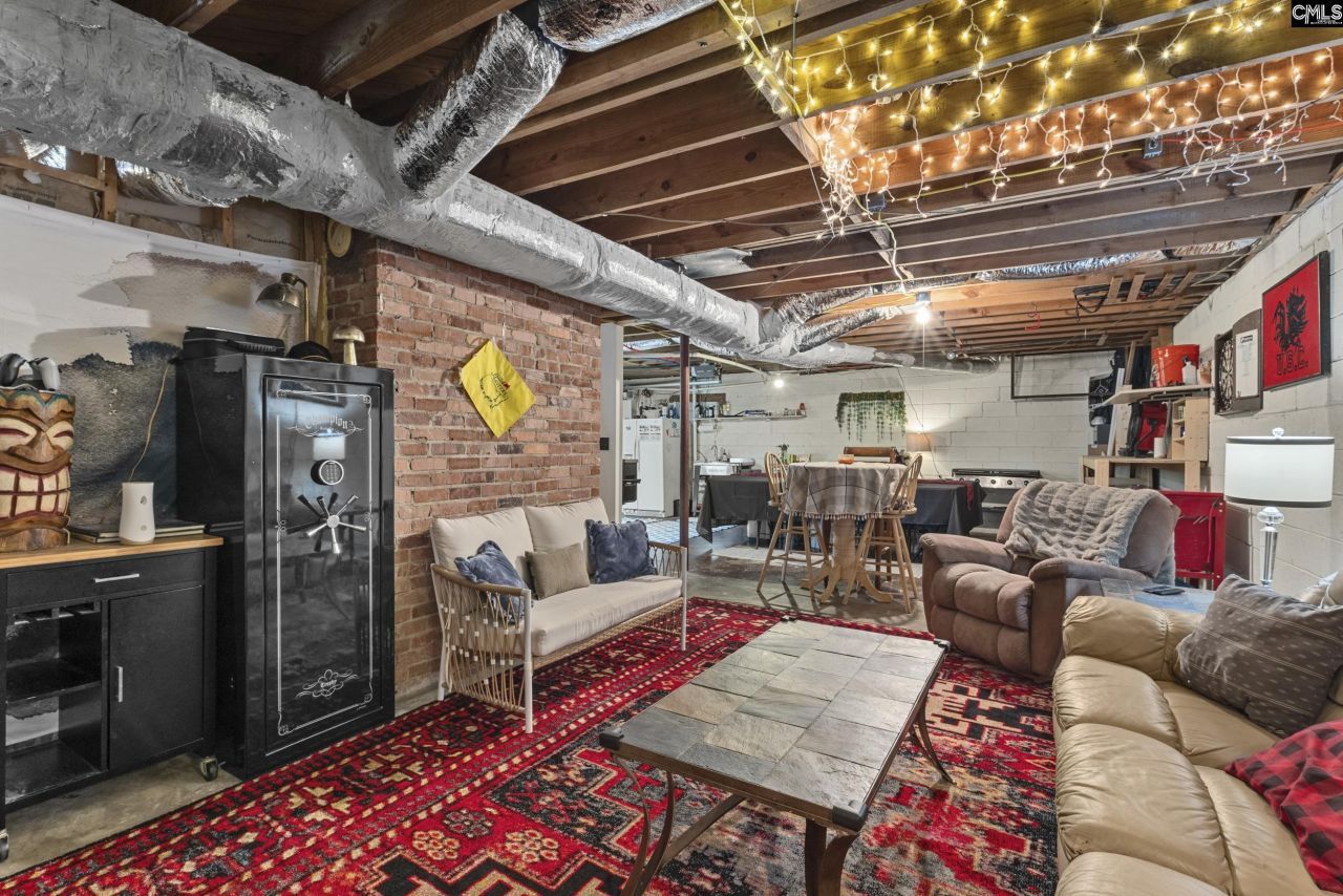 1500 Redwood Drive  Photo 30