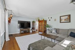 1500 Redwood Drive photo 4