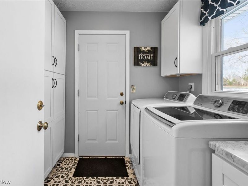 8445 Stoney Brook Drive, Chagrin Falls, OH 44023 Photo 20