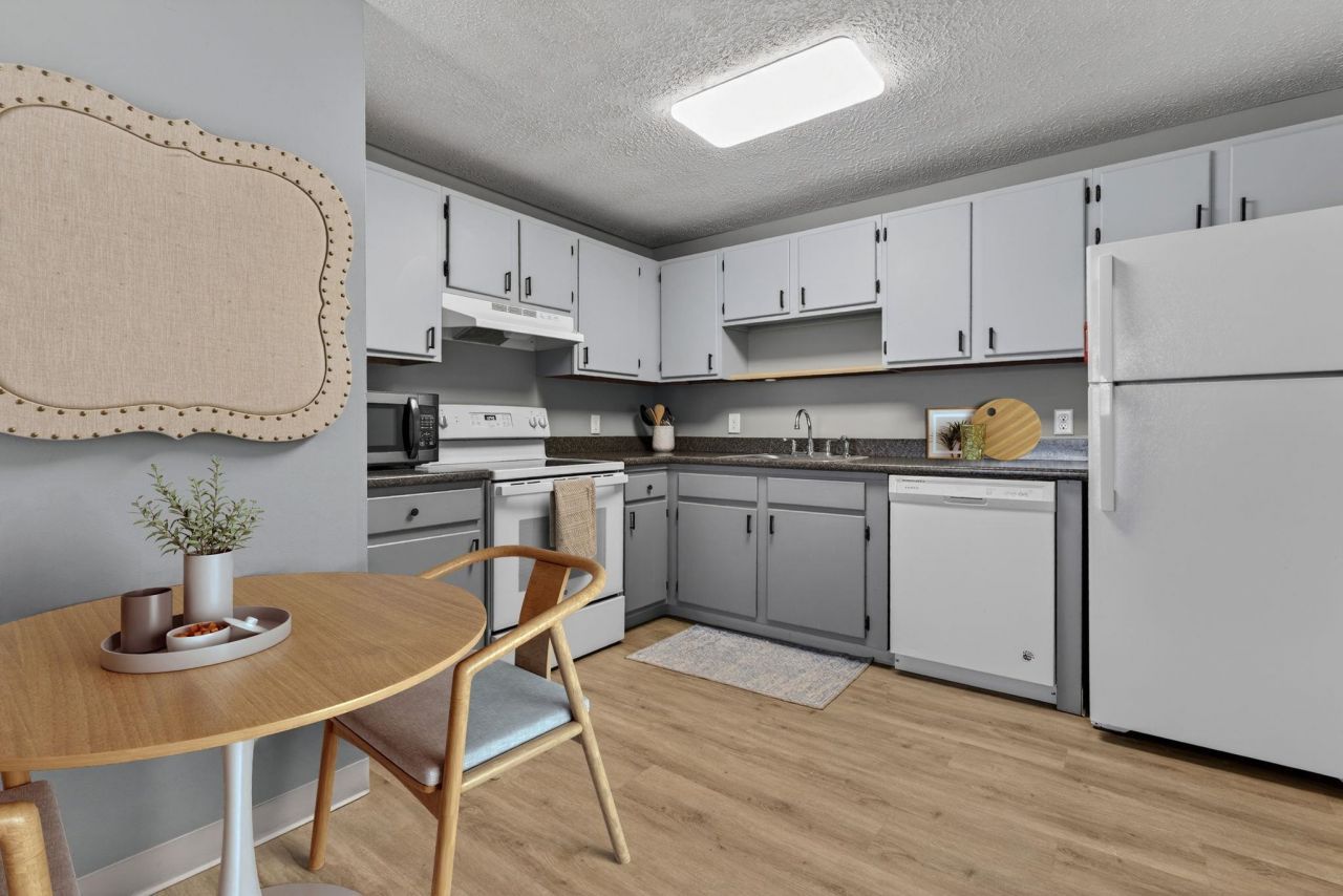 55 Log Street, Unit 3H, Manchester, NH 03102 Main Photo