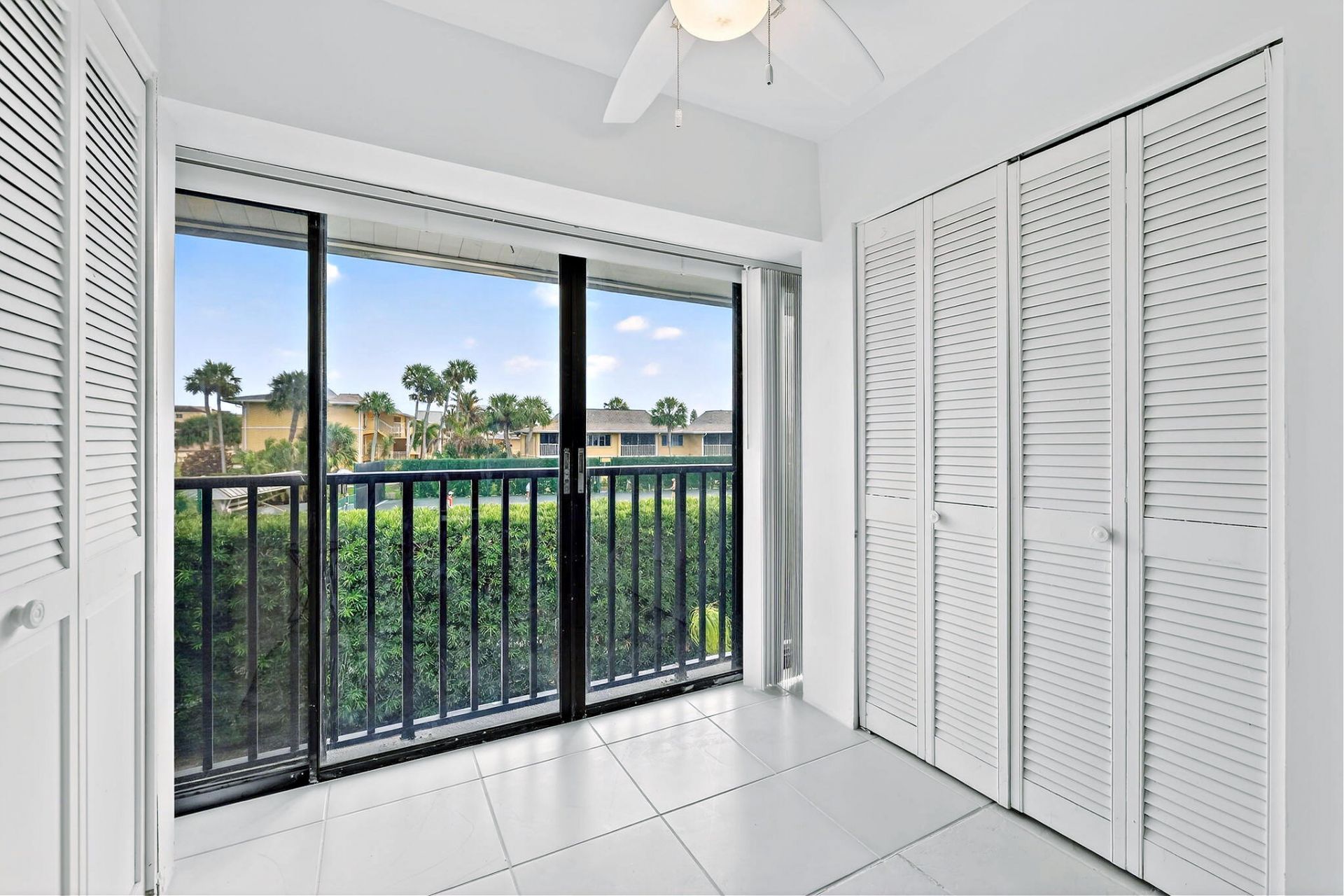 2400 E Ocean Drive, Unit V-222, Fort Pierce, FL 34949 Photo