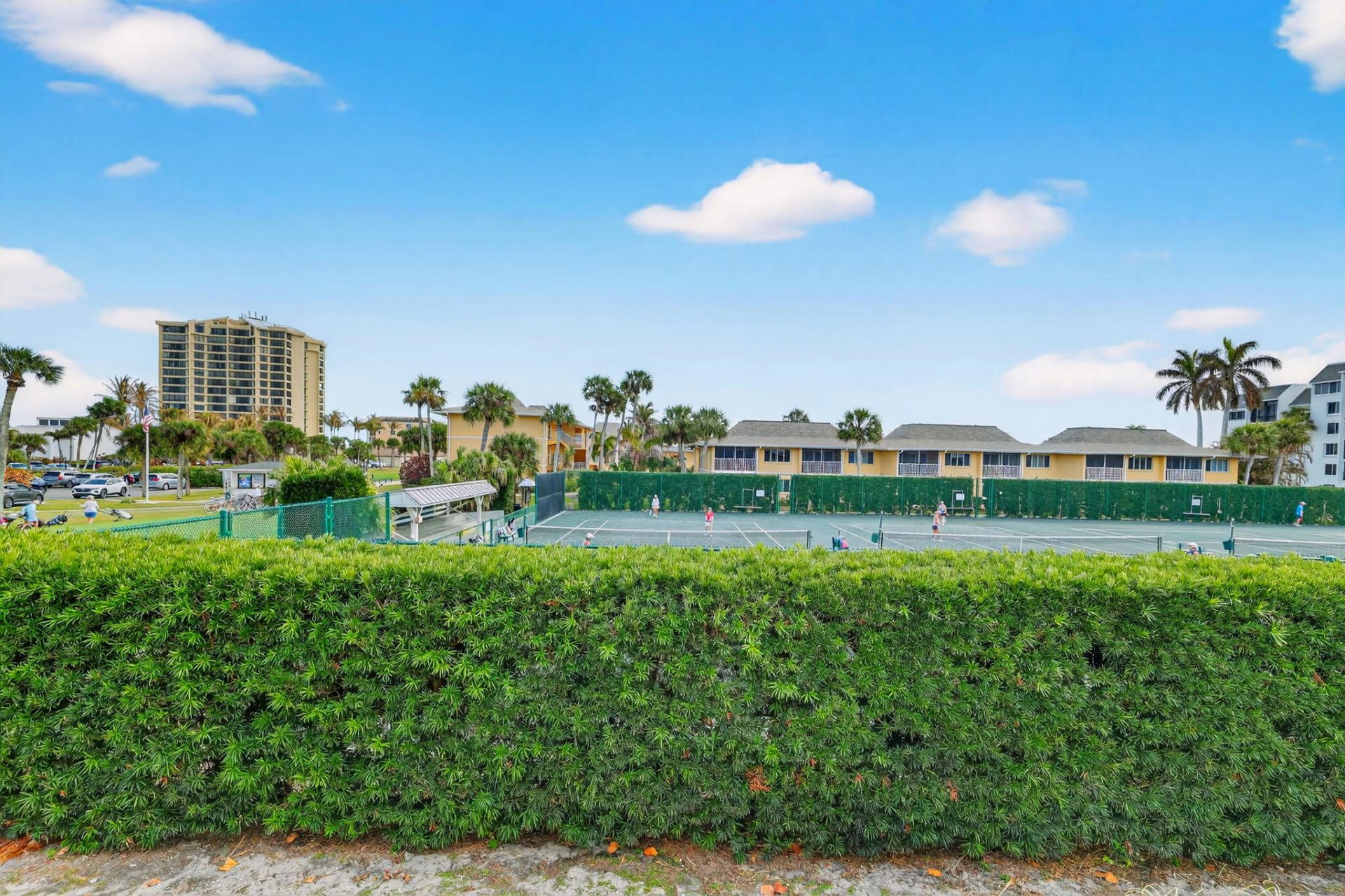 2400 E Ocean Drive, Unit V-222, Fort Pierce, FL 34949 Photo