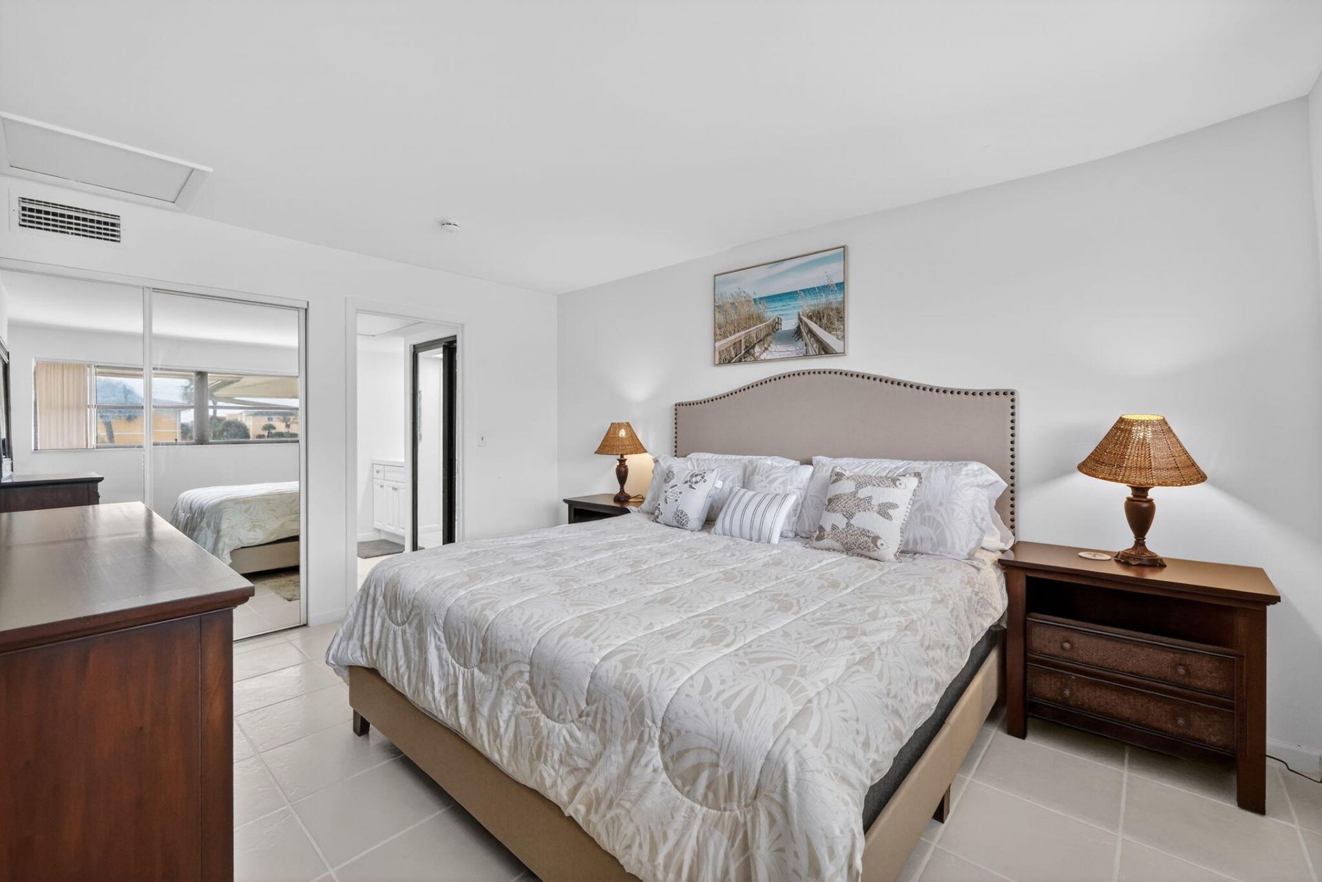 2400 E Ocean Drive, Unit V-222, Fort Pierce, FL 34949 Photo