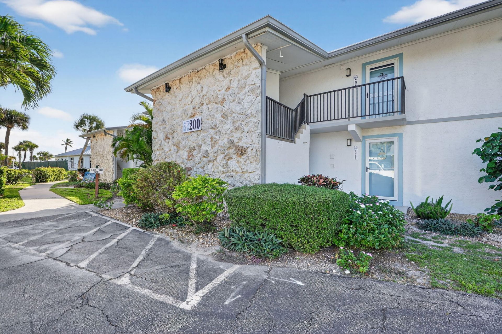 2400 E Ocean Drive, Unit V-222, Fort Pierce, FL 34949 Photo