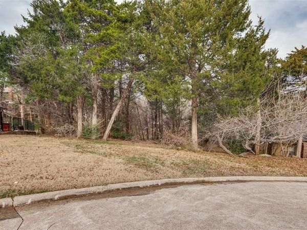 807 Laurel Hills Court , Cedar Hill, TX 75104