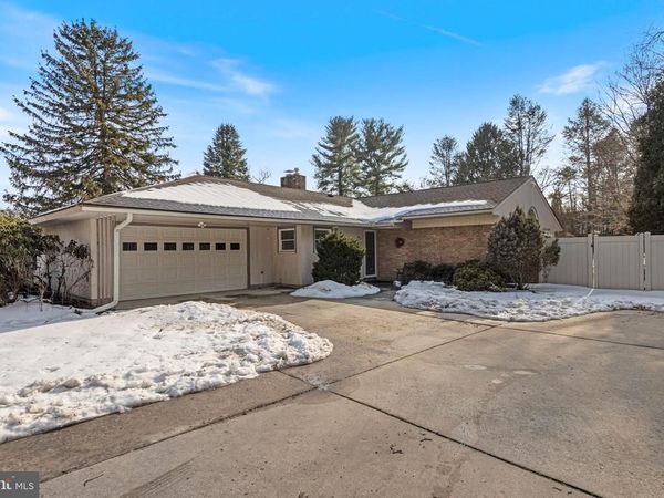 905 HEATHDALE LANE, MEDIA, PA 19063