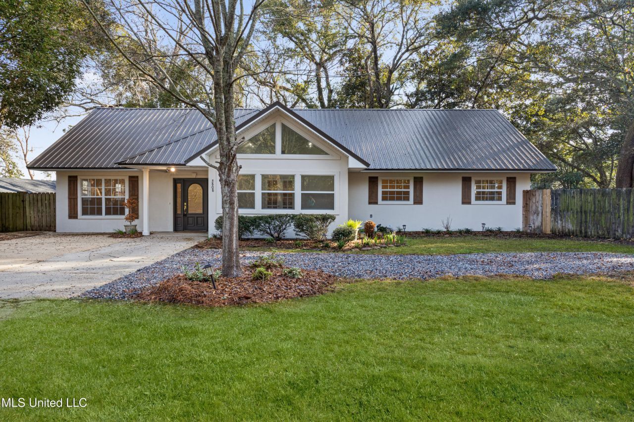 5808 Ridge Road, Ocean Springs, MS 39564 Main Photo