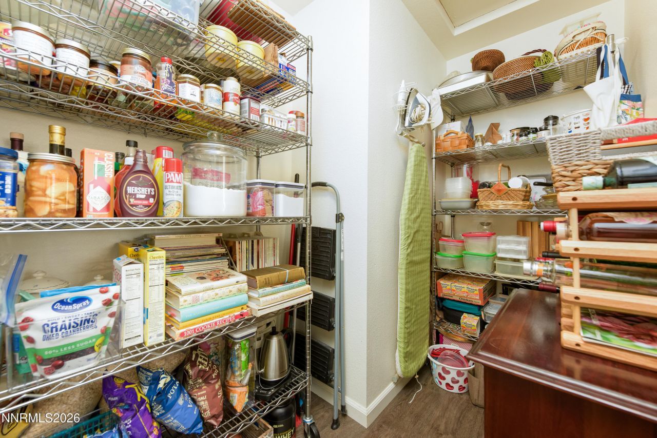 1270 Kingston Way, Gardnerville, NV 89460 Photo