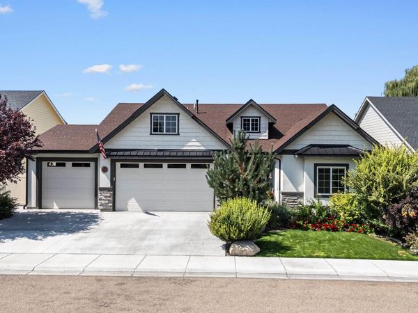 2118 Sunset Ave, Caldwell, ID 83605