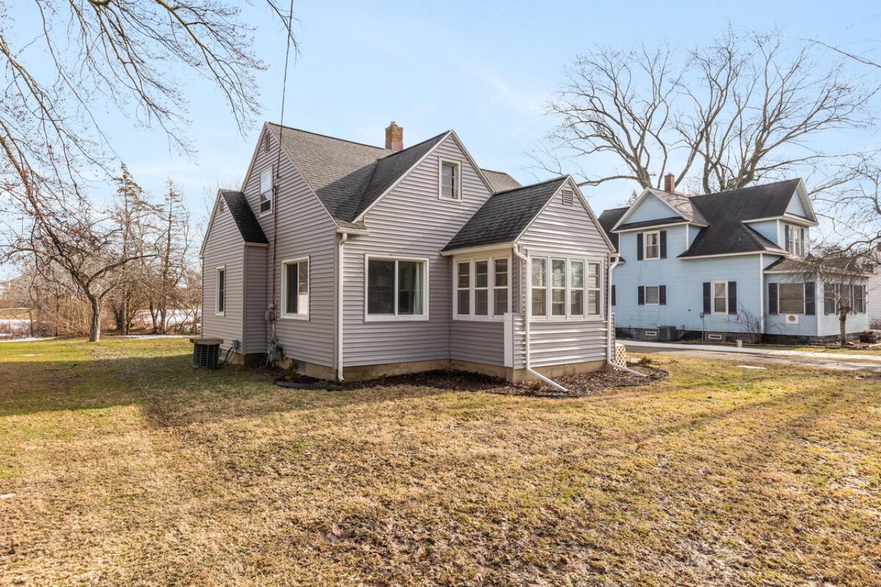 3579 Lincoln Road, Hamilton, MI 49419 Main Photo