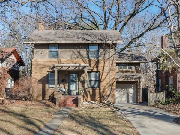 14 Broadway Place, Normal, IL 61761