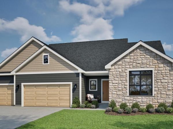 1751 Switchgrass STREET, Oconomowoc, WI 53066