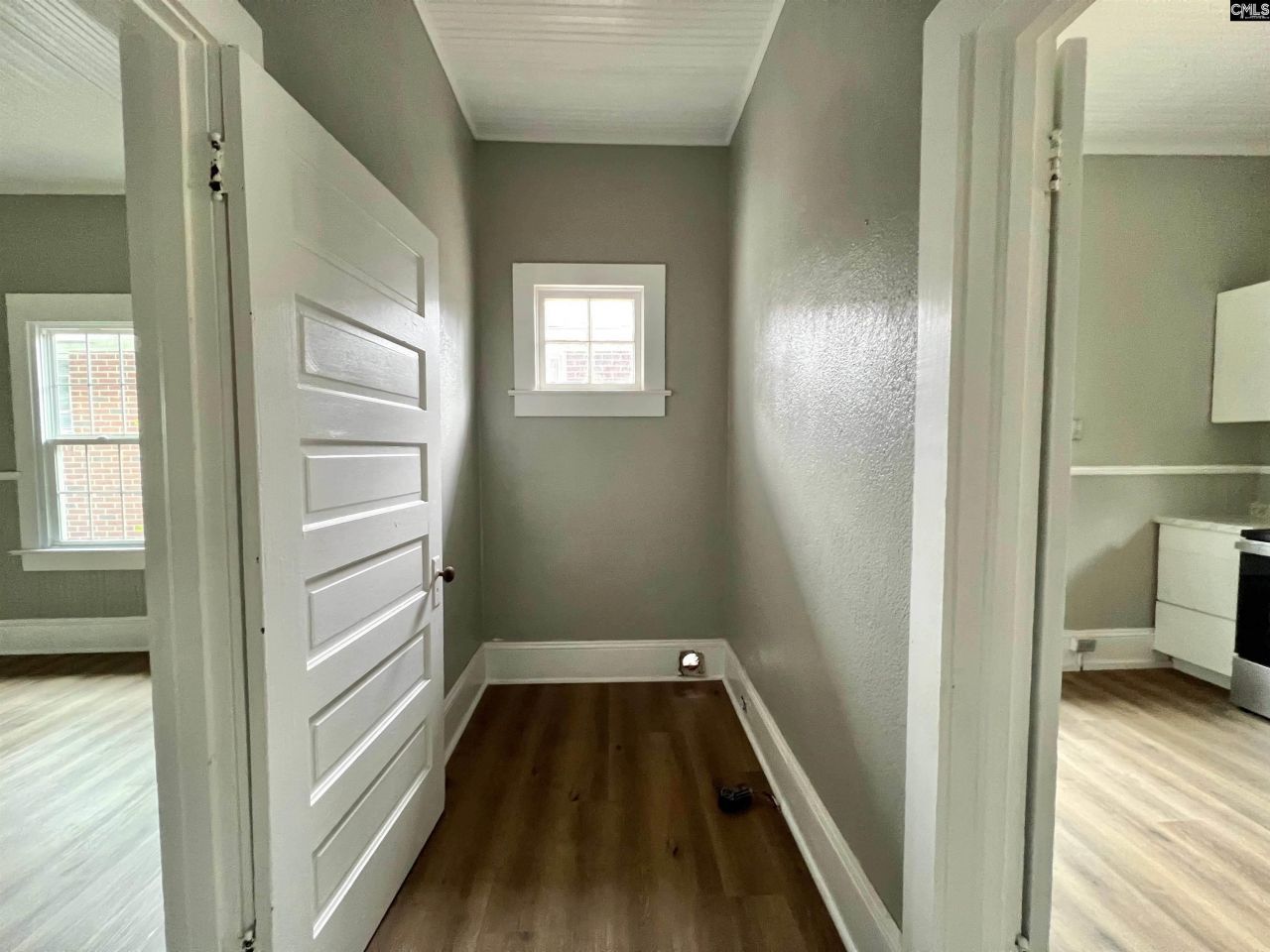 2300 Russell Street  Photo 33