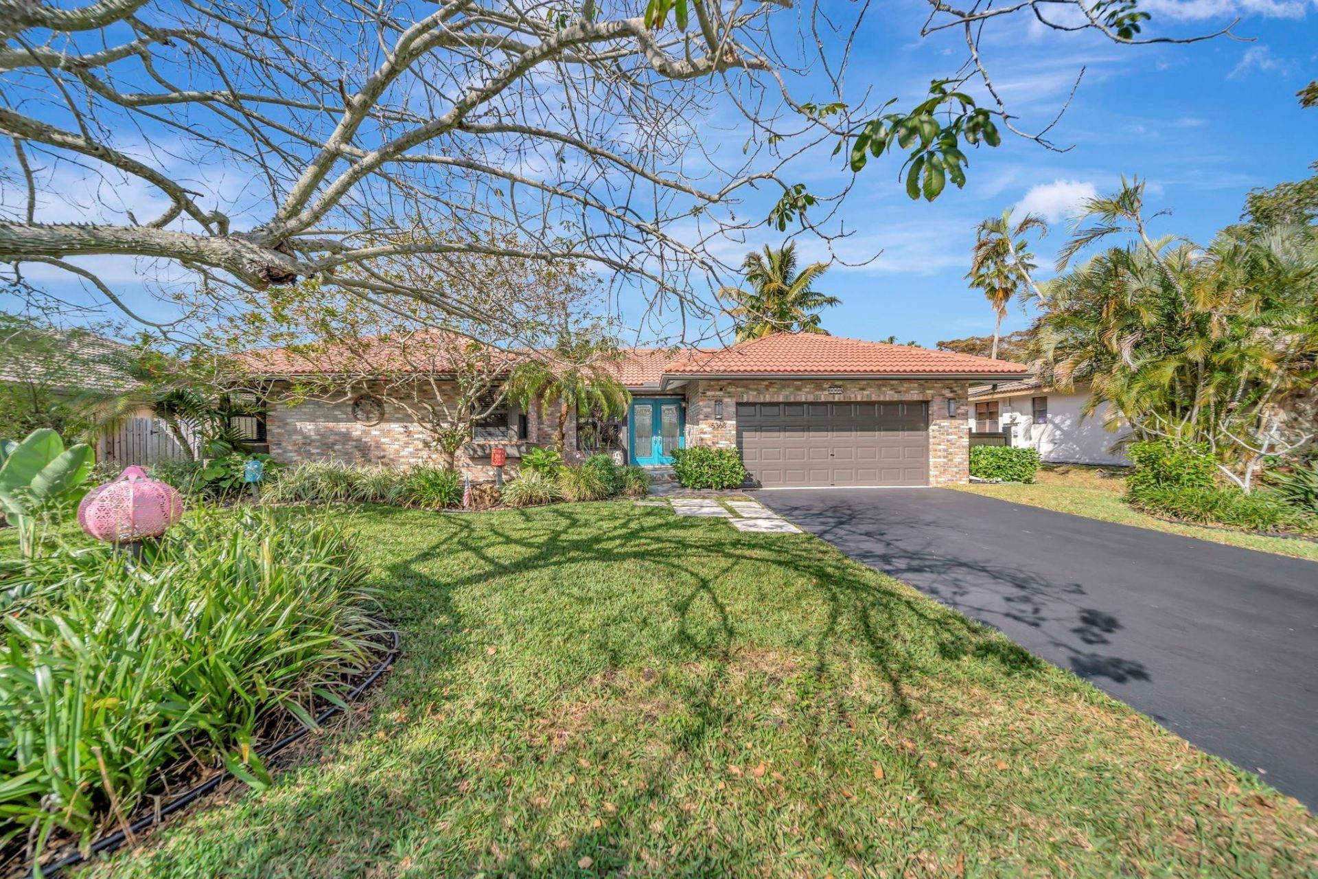 5368 NW 64 Way, Coral Springs, FL 33067 Photo