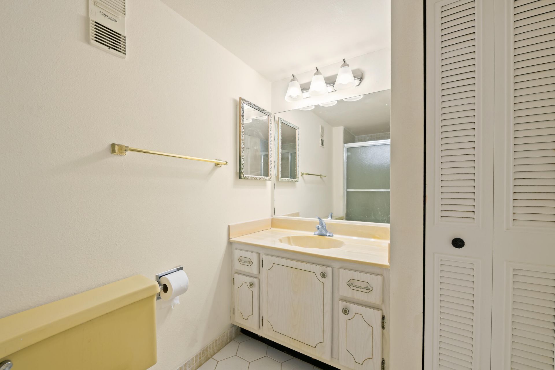 5180 E Sabal Palm Boulevard, Unit 239, Tamarac, FL 33319 Photo