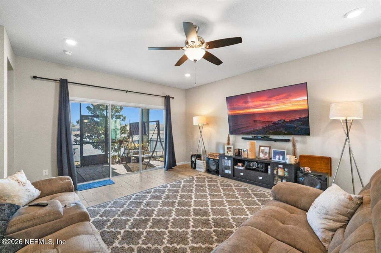 1703 Mathews Manor Drive, Jacksonville, FL 32211 Photo