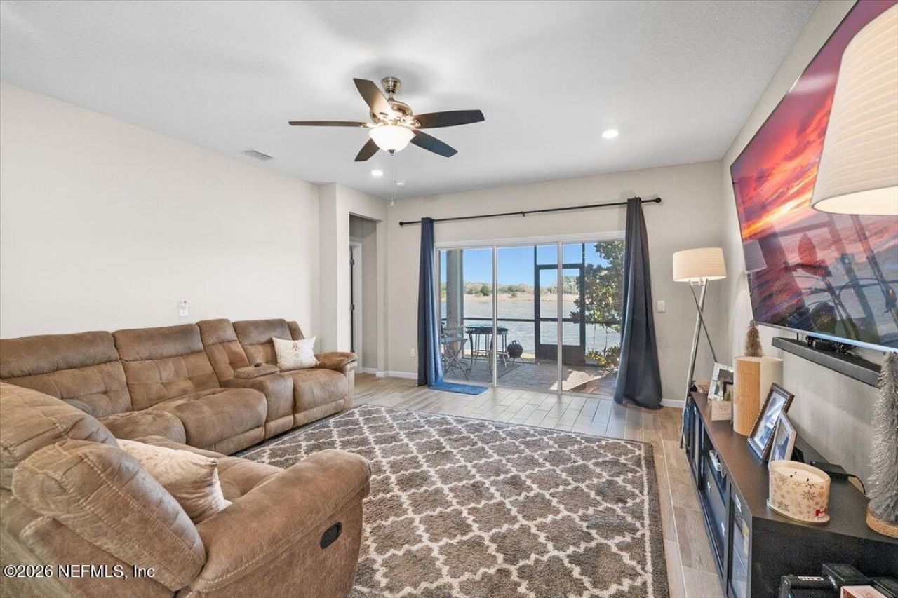 1703 Mathews Manor Drive, Jacksonville, FL 32211 Photo