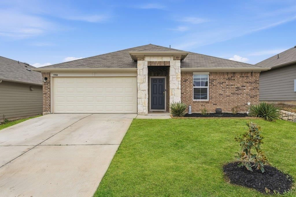 5904 Berriweather Dr, Austin, TX 78724 Main Photo