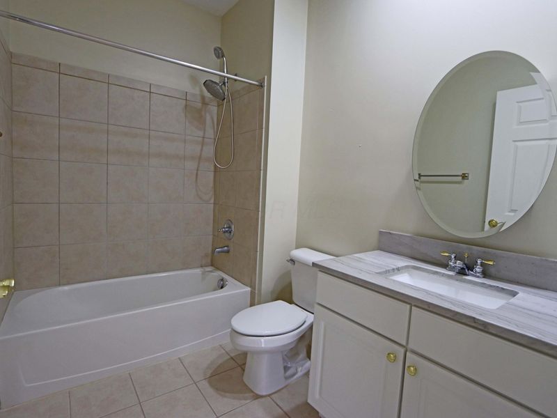 2245 Riverside Drive, Unit 309, Columbus, OH 43221 Photo 16